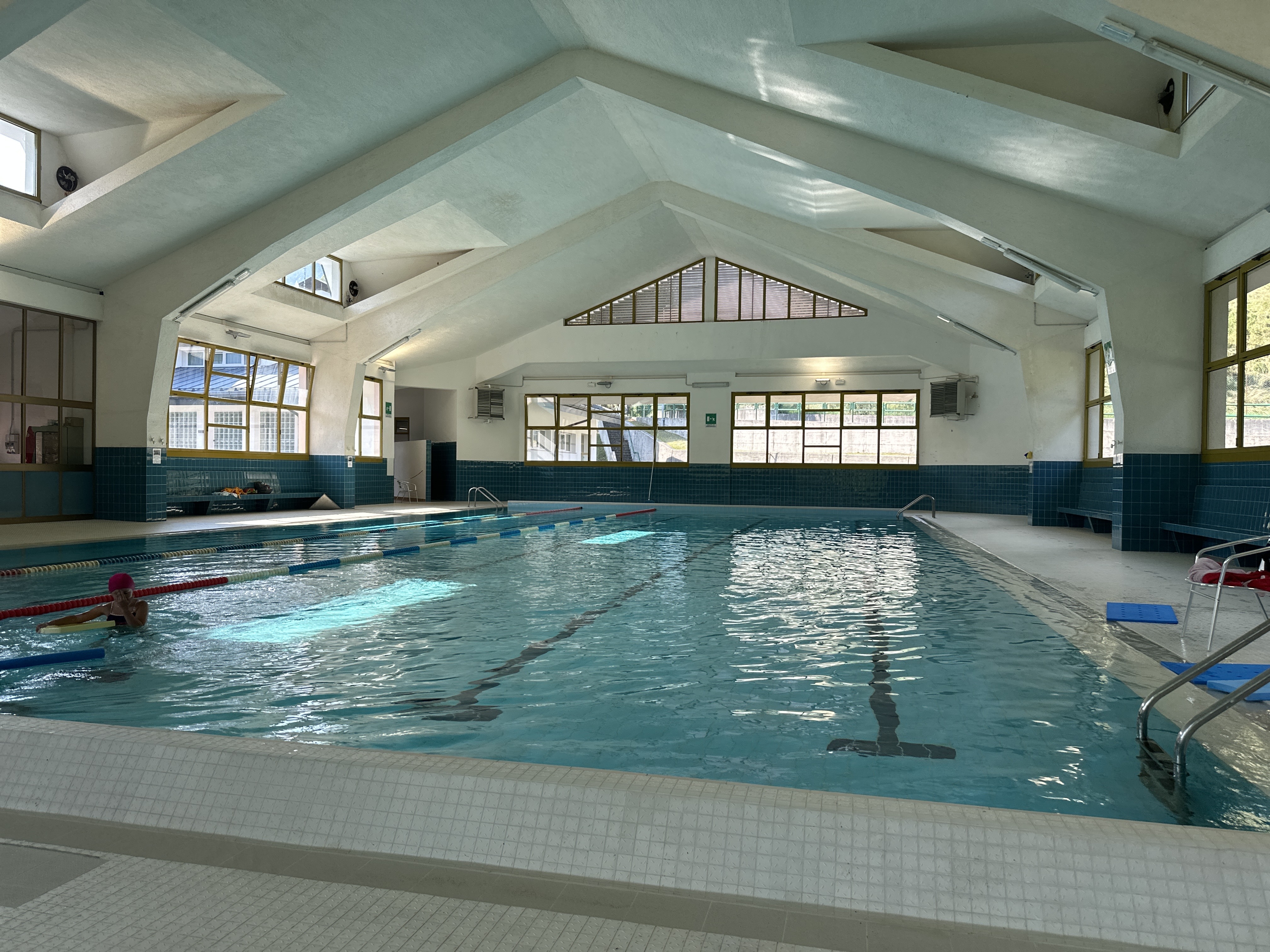 Piscina coperta convenzionata vicino all'hotel